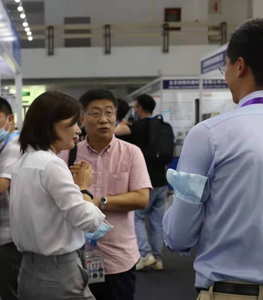 伟易博科仪圆满落幕SAMPE 2021中国年会_电液伺服新闻万能试验机_复合质料力学性能测试仪_疲劳试验机制造商_伟易博